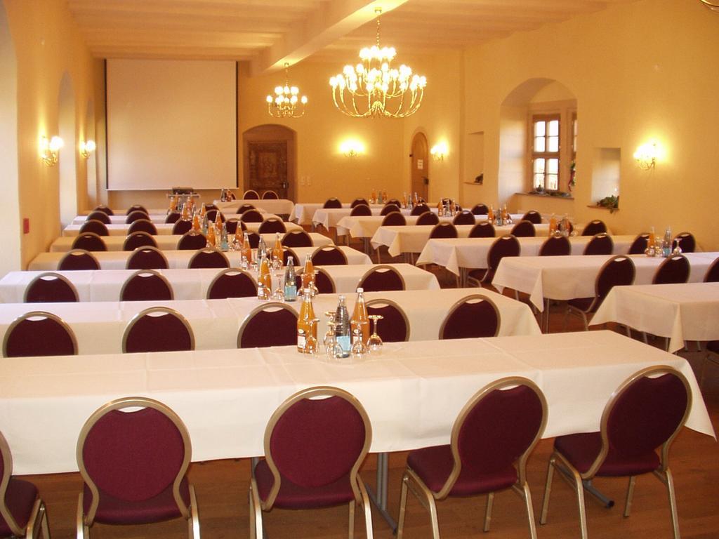 Wyndham Garden Quedlinburg Stadtschloss Servizi foto