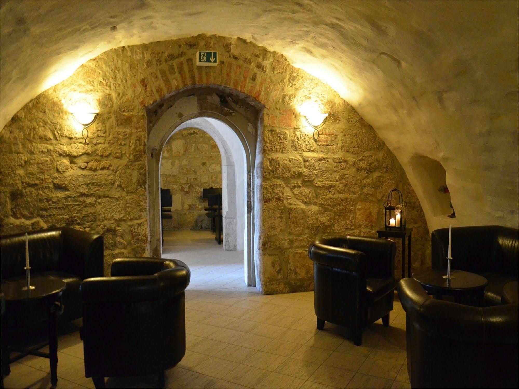 Wyndham Garden Quedlinburg Stadtschloss Esterno foto